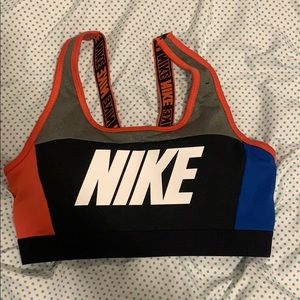 nike sports bra